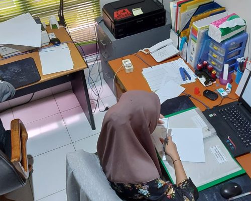 Kegiatan Admin Kantor ITB